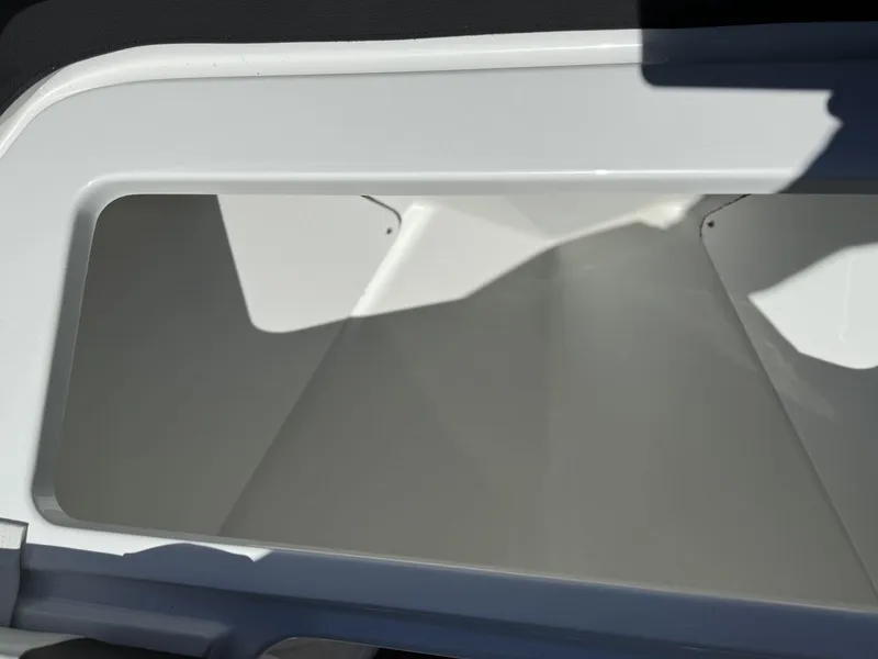 Slide: The Image of Cobalt R6 Surf 2026 - 62