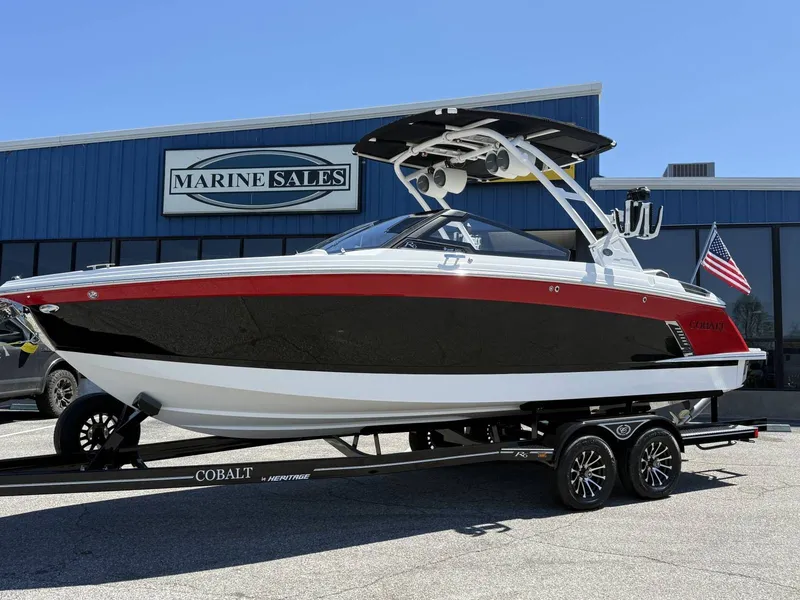 Slide: The Image of Cobalt R6 Surf 2026 - 70