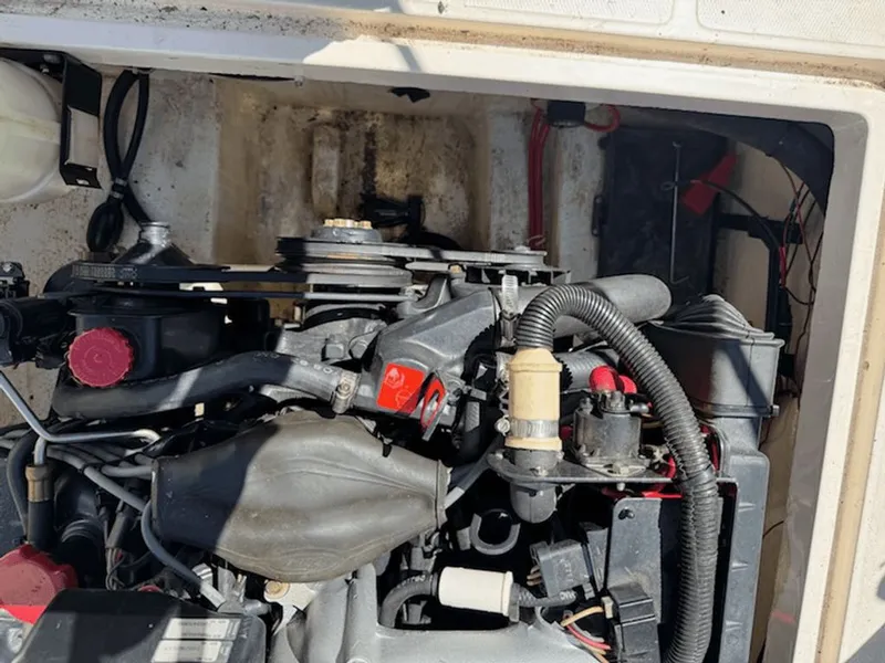 Slide: The Image of Seaswirl 230SWL 1994 - 23