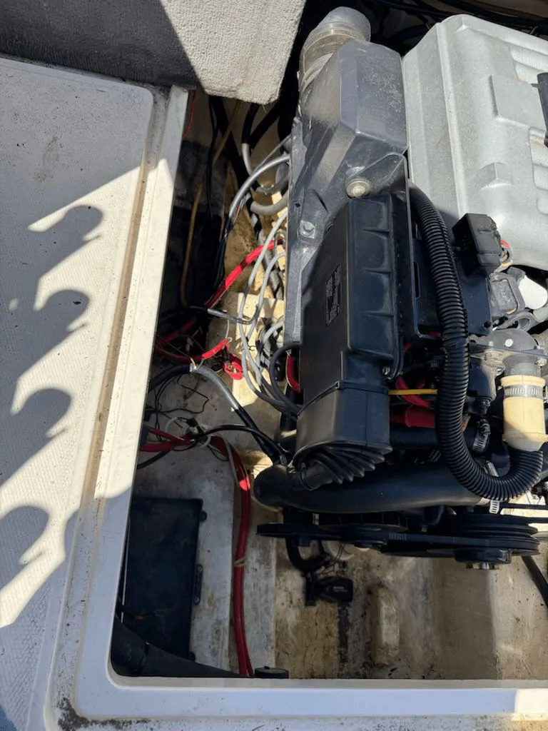 Slide: The Image of Seaswirl 230SWL 1994 - 25