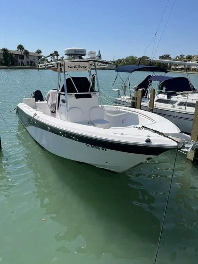 The Image of Sea Fox 256 Center Console 2007 - 0