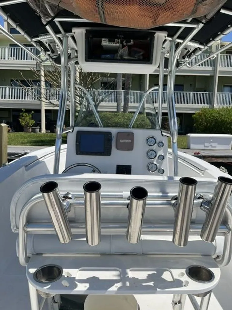 Slide: The Image of Sea Fox 256 Center Console 2007 - 5
