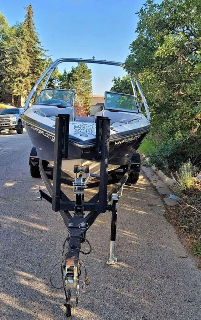 Slide: The Image of Centurion Escalade 2006 - 3