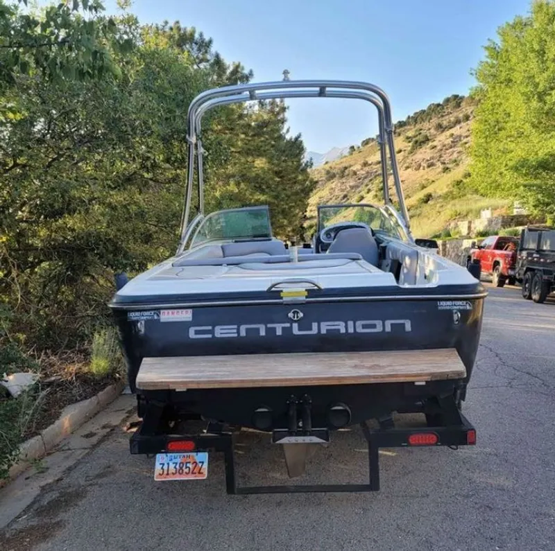 Slide: The Image of Centurion Escalade 2006 - 4