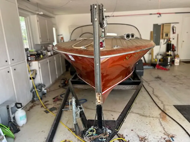 Slide: The Image of Chris-Craft Capri 1955 - 12