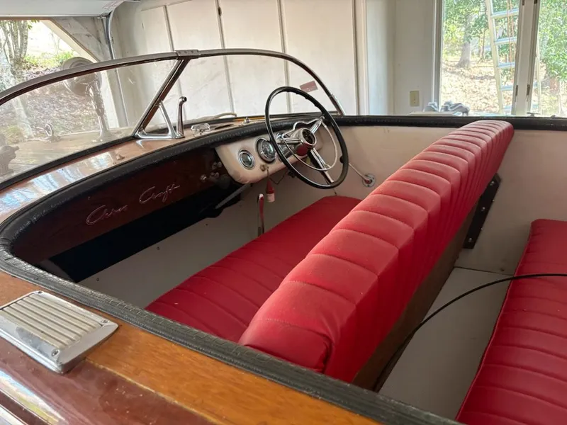 Slide: The Image of Chris-Craft Capri 1955 - 3