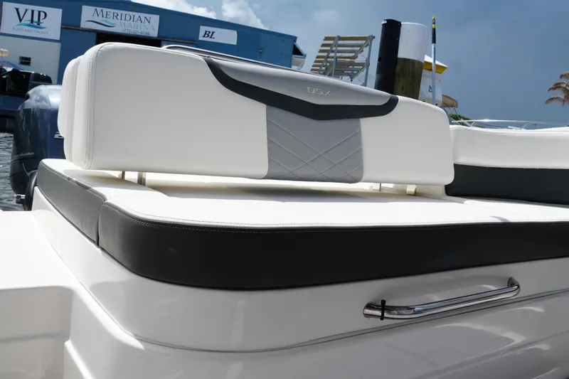 Slide: The Image of Chaparral 280 OSX 2022 - 64