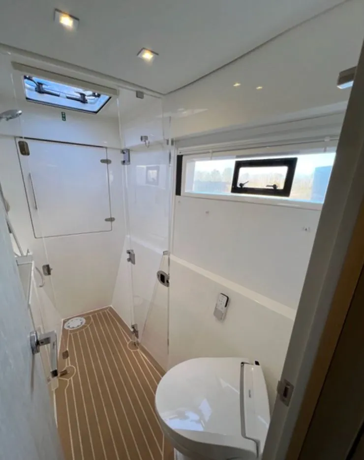 Slide: The Image of Leopard 40 2019 - 24