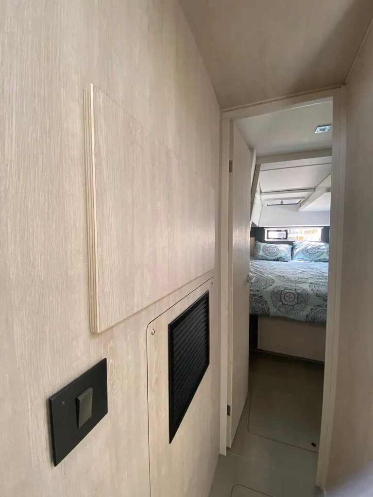 Slide: The Image of Leopard 40 2019 - 67