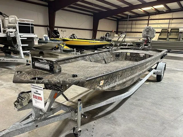 Slide: The Image of SeaArk Mud Runner 180 2022 - 3