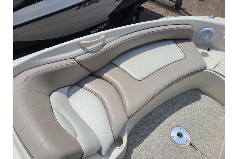 Slide: The Image of Sea Ray 240 Sundeck With A Mercruiser 350 MAG MPI & Trailer 2003 - 15