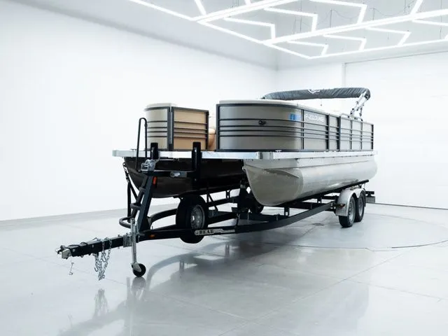 The Image of Massimo P23T LTD Lounge 200 2021 - 1