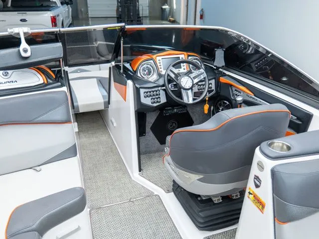 Slide: The Image of Supra SE 550 2015 - 10