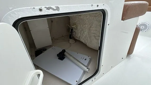 Slide: The Image of Other Ultra 275 SE 2019 - 25