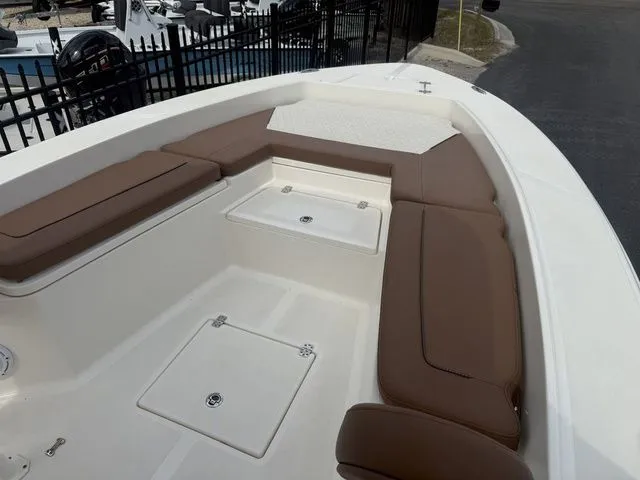 Slide: The Image of Pioneer 220 Bay Sport 2024 - 7