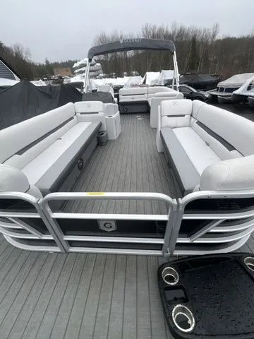 Slide: The Image of Godfrey SW 2286 C 2020 - 4