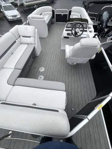 Slide: The Image of Godfrey SW 2286 C 2020 - 6