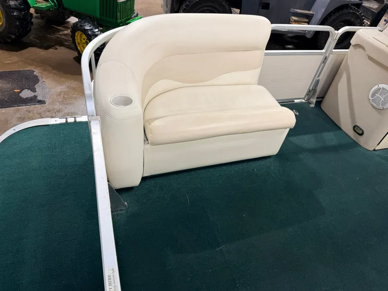 Slide: The Image of Premier 210 SunSation & 60HP Yamaha 4Stroke - $12,995 2004 - 11