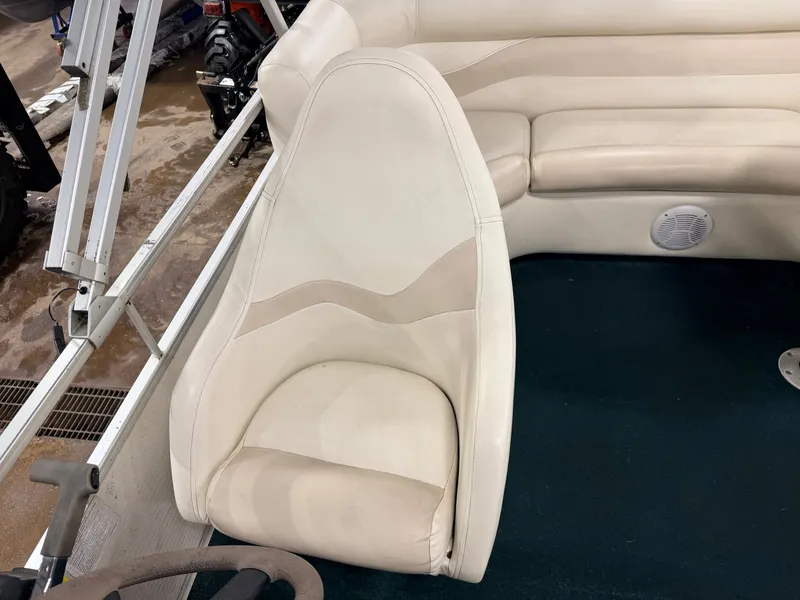 Slide: The Image of Premier 210 SunSation & 60HP Yamaha 4Stroke - $12,995 2004 - 16