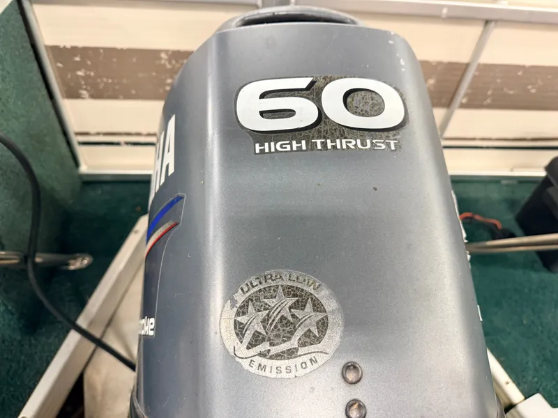 Slide: The Image of Premier 210 SunSation & 60HP Yamaha 4Stroke - $12,995 2004 - 46