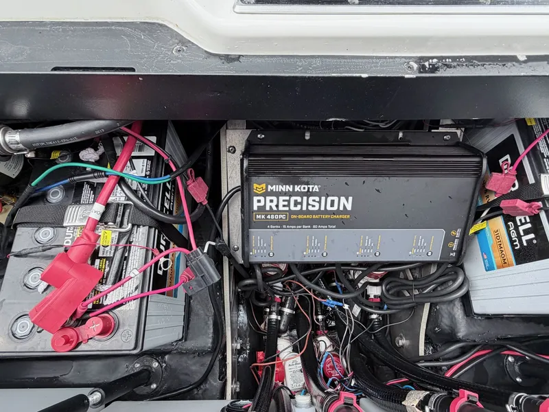 Slide: The Image of Skeeter FXR 21LE 2021 - 27