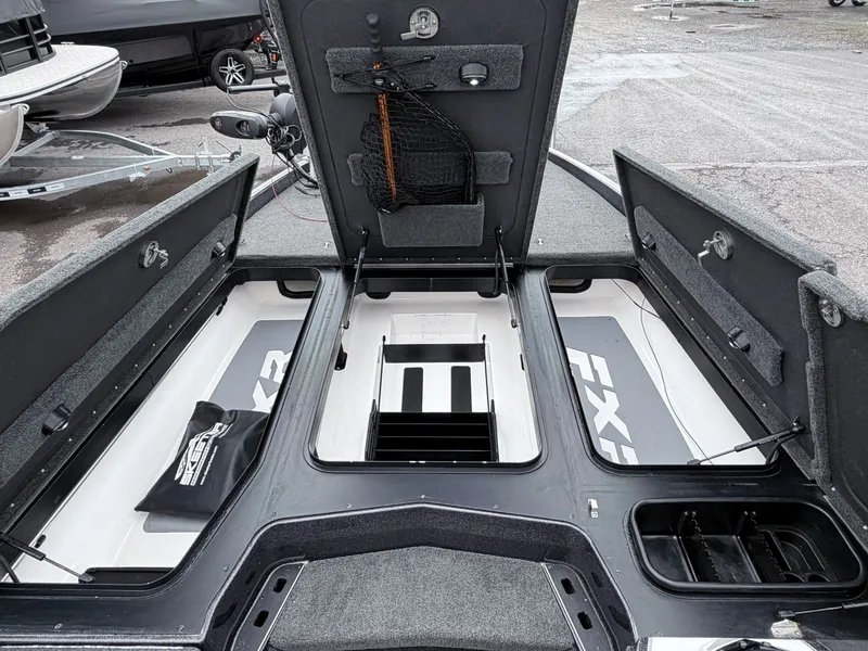 Slide: The Image of Skeeter FXR 21LE 2021 - 30