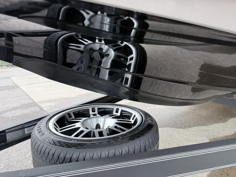 Slide: The Image of Skeeter FXR 21LE 2021 - 34