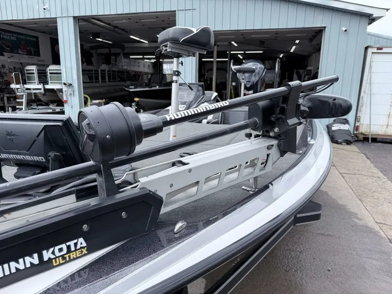 Slide: The Image of Skeeter FXR 21LE 2021 - 46