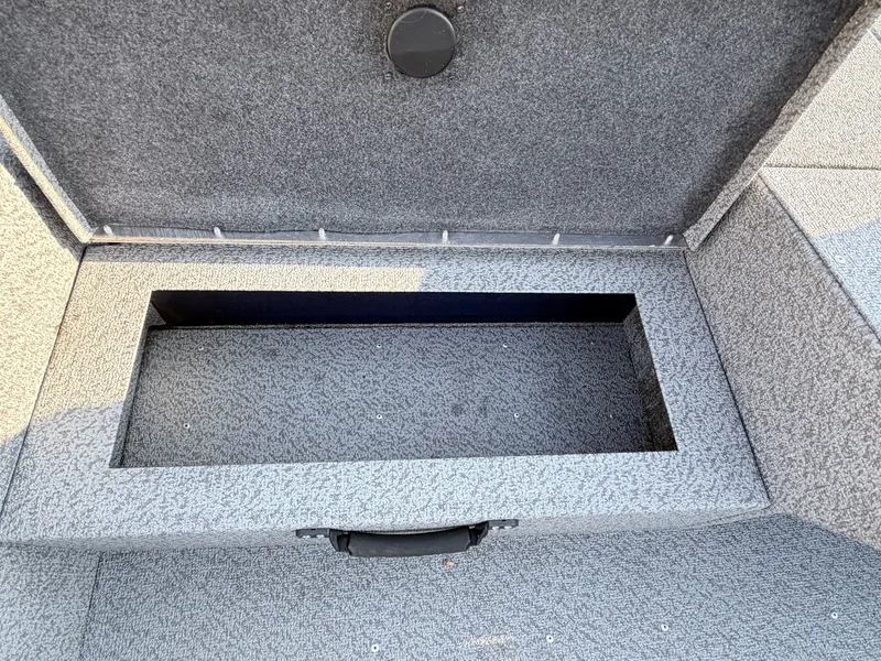 Slide: The Image of G3 Sportsman 17 VYL 2018 - 22