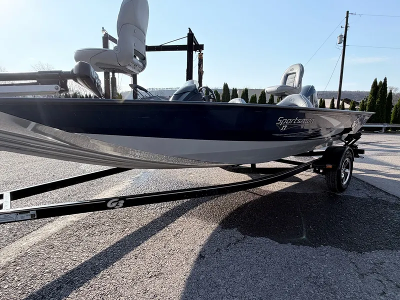 Slide: The Image of G3 Sportsman 17 VYL 2018 - 8