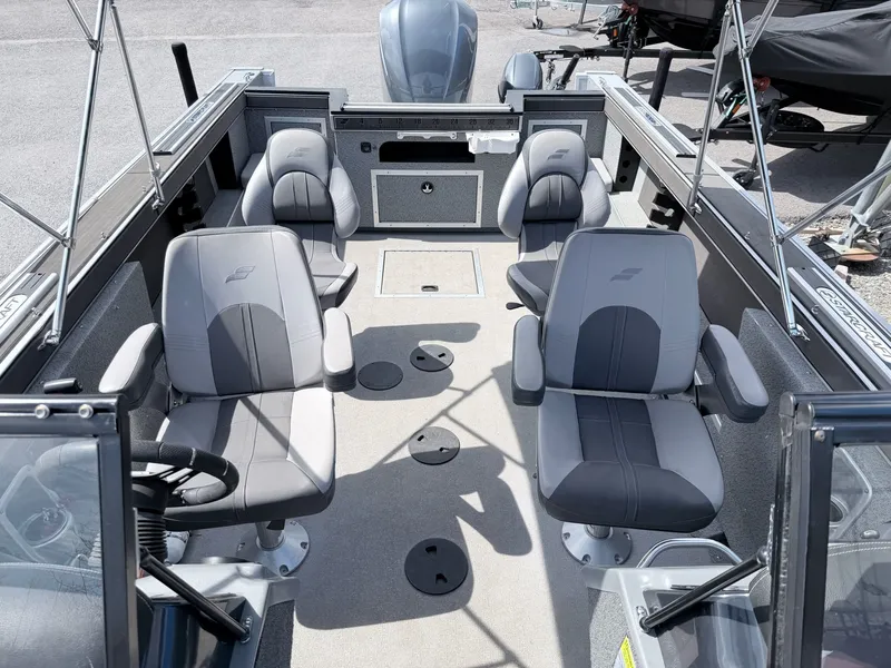 Slide: The Image of Starcraft Fishmaster 210 2021 - 4