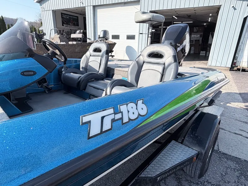 Slide: The Image of Triton Tr-186 2007 - 18