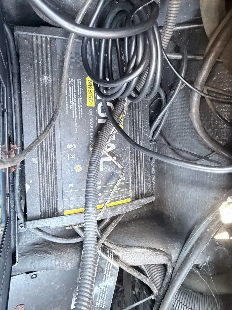 Slide: The Image of Triton Tr-186 2007 - 21