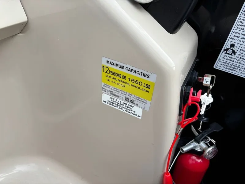 Slide: The Image of Sylvan Mirage Cruise 8522 Entertainer 2016 - 5