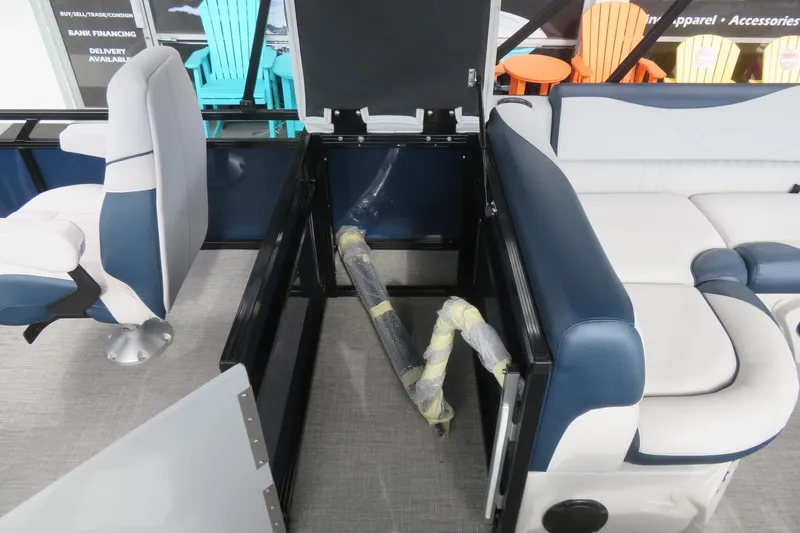 Slide: The Image of Interior of Avalon Venture 85 Rear Fish 2026 with seating arrangement. - 24