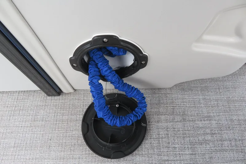 Slide: The Image of Close-up of blue rope on Avalon Venture 85 boat, model 2026. - 40