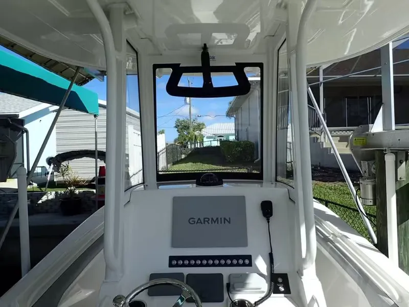 Slide: The Image of Regulator Marine 25 OPEN 2020 - 11