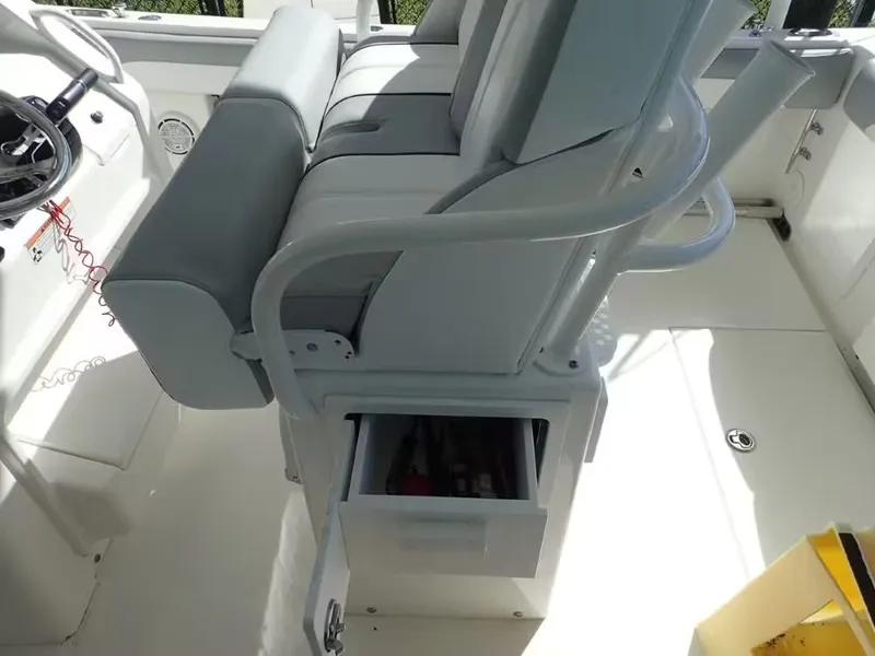 Slide: The Image of Regulator Marine 25 OPEN 2020 - 15