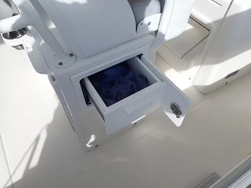 Slide: The Image of Regulator Marine 25 OPEN 2020 - 16