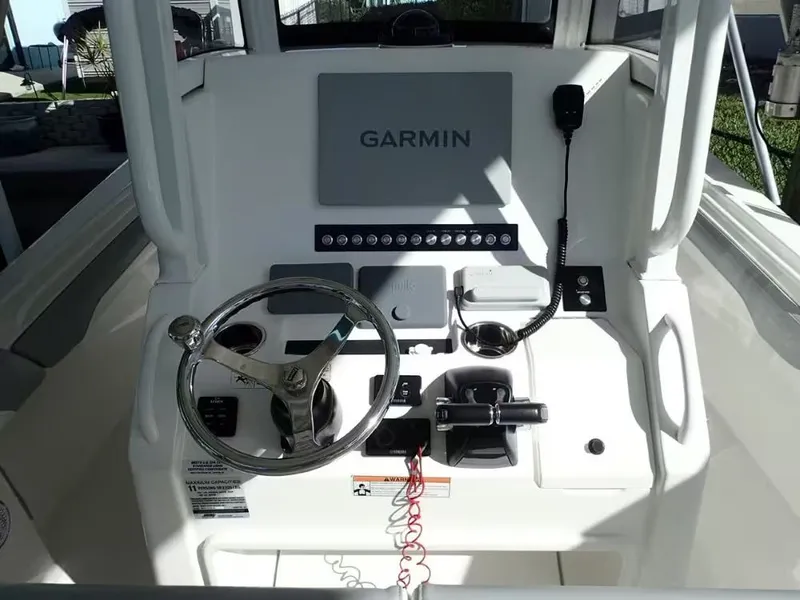 Slide: The Image of Regulator Marine 25 OPEN 2020 - 17