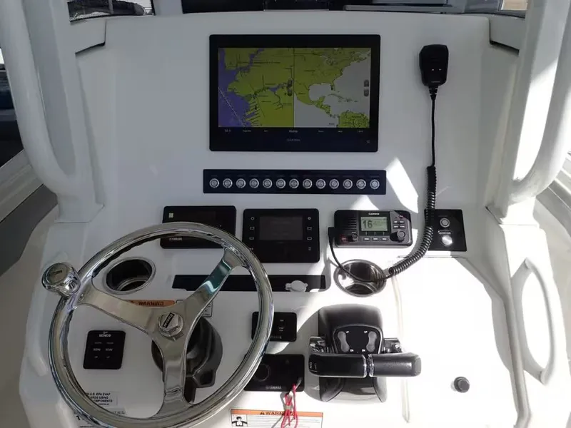 Slide: The Image of Regulator Marine 25 OPEN 2020 - 18