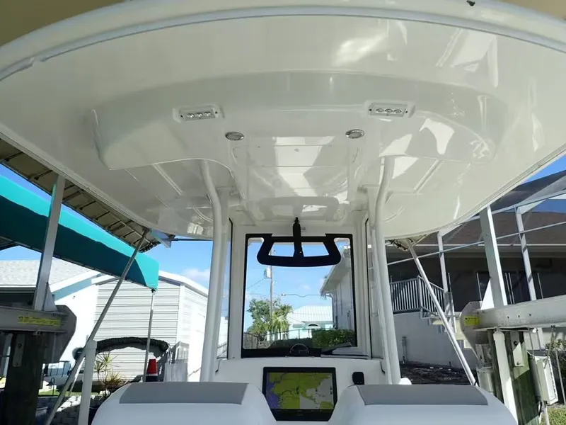 Slide: The Image of Regulator Marine 25 OPEN 2020 - 20