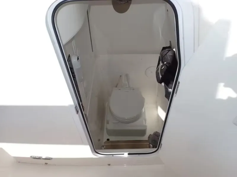 Slide: The Image of Regulator Marine 25 OPEN 2020 - 21