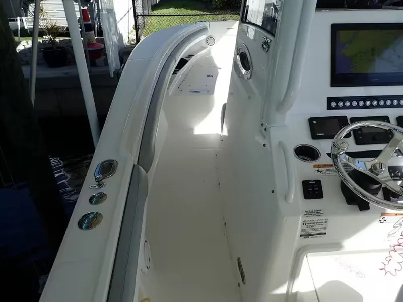 Slide: The Image of Regulator Marine 25 OPEN 2020 - 25