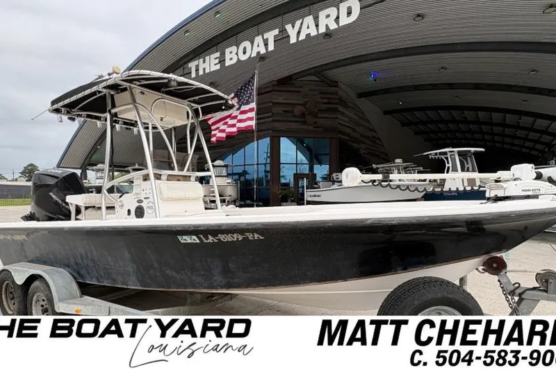 The Image of Kenner 21 VISION 2000 boat on trailer at The Boat Yard, Louisiana. - 1