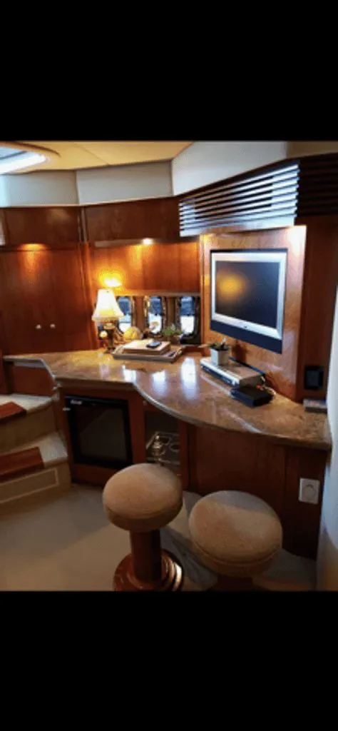 Slide: The Image of Cruisers 420 Express 2009 - 3