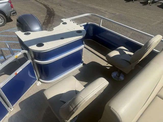 Slide: The Image of G3 V322 RF SunCruiser 2016 - 20