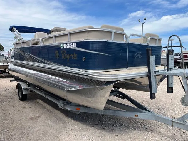 The Image of Avalon VEN QL 2080 2019 - 1