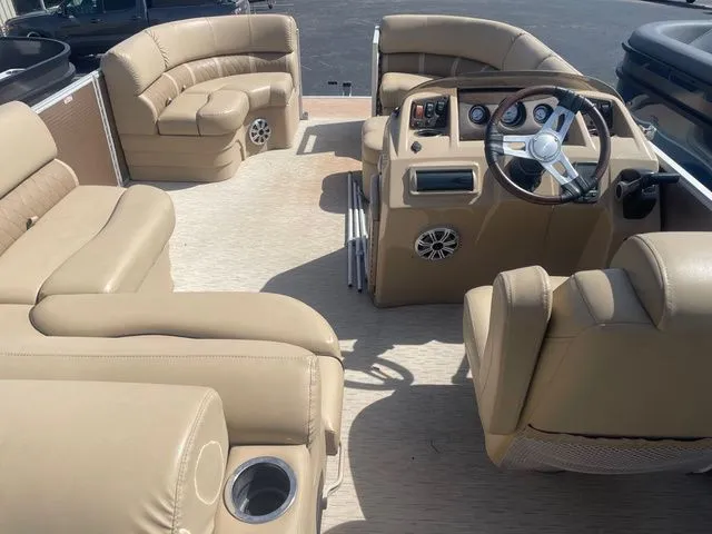 Slide: The Image of Bennington 22SSLX 2016 - 5