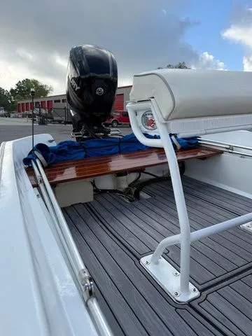 Slide: The Image of Boston Whaler 17 Montauk 1978 - 12